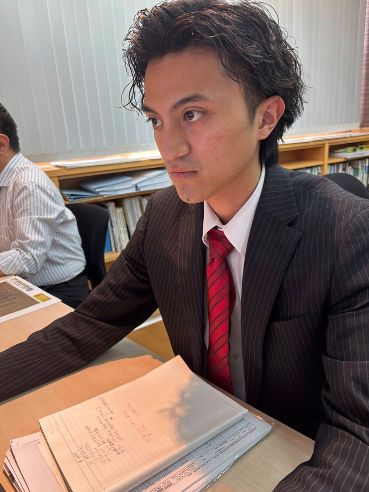 設計部　設計士